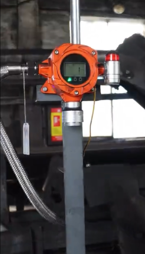Explosion proof H2 and all flammable gas detector